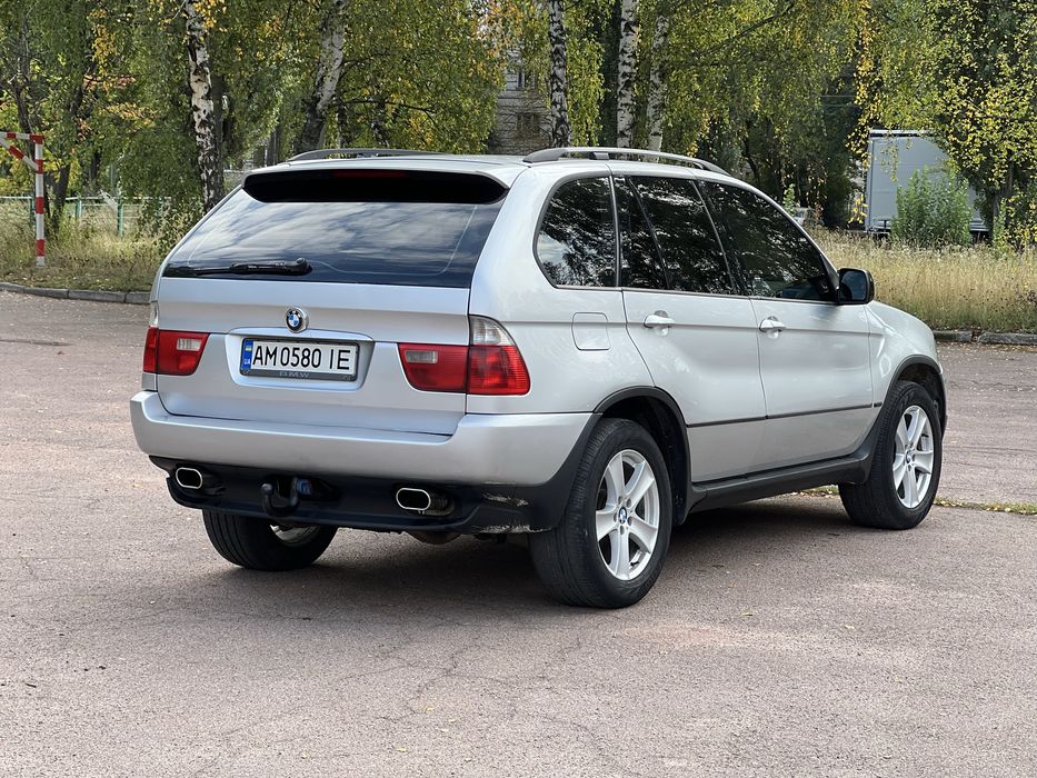 Продам BMW x5 e53