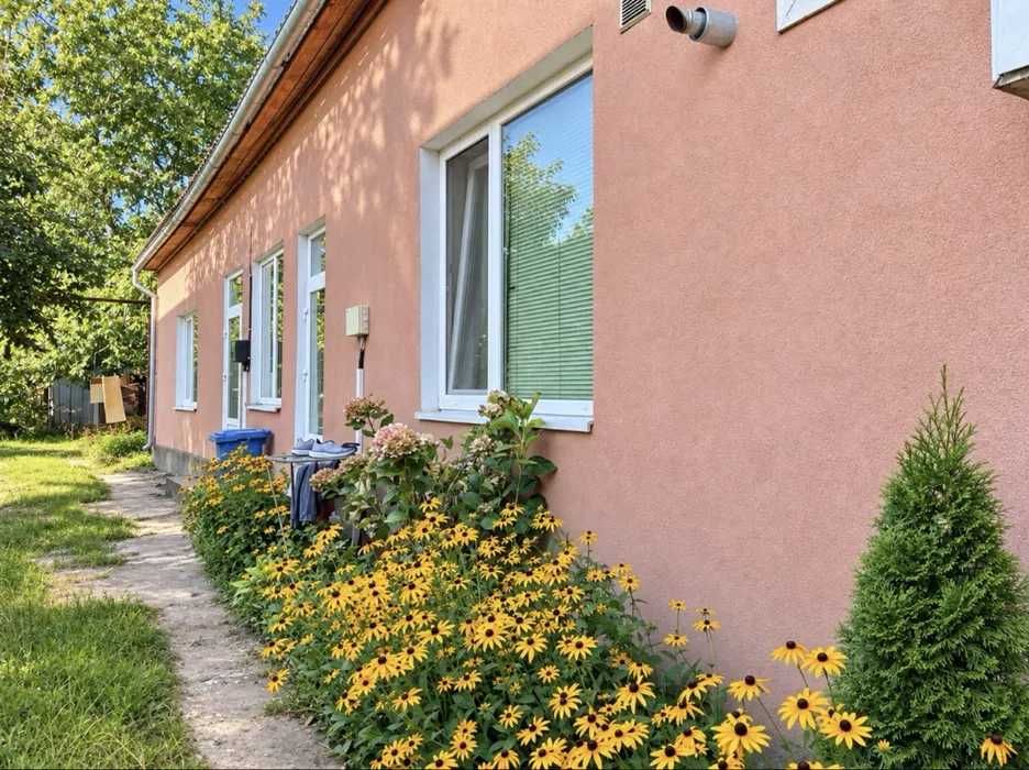 Продам 2-кімнатну квартиру в самому центрі міста