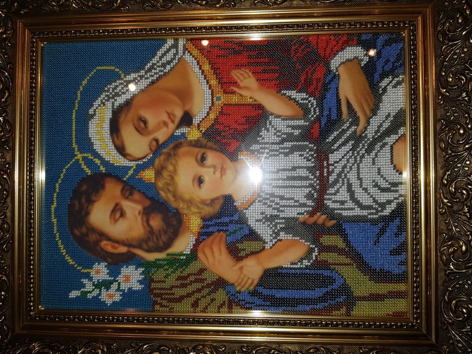 Икона "Святое семейство", вышитая бисером