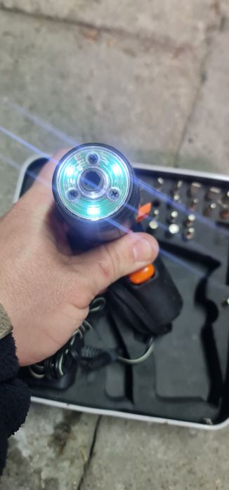 Mini wkrętarka mała wkrętarka