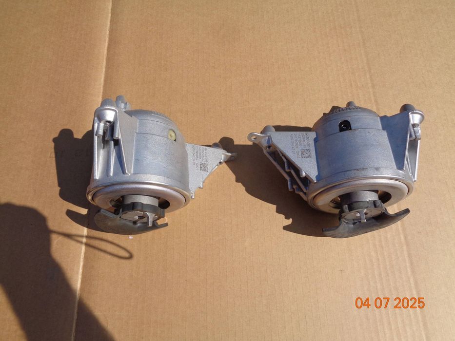 mercedes-benz c w206 2022 poduszka silnika lewa prawa 2062404701 2062403901