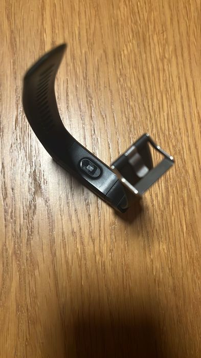 Band sportowy czarny