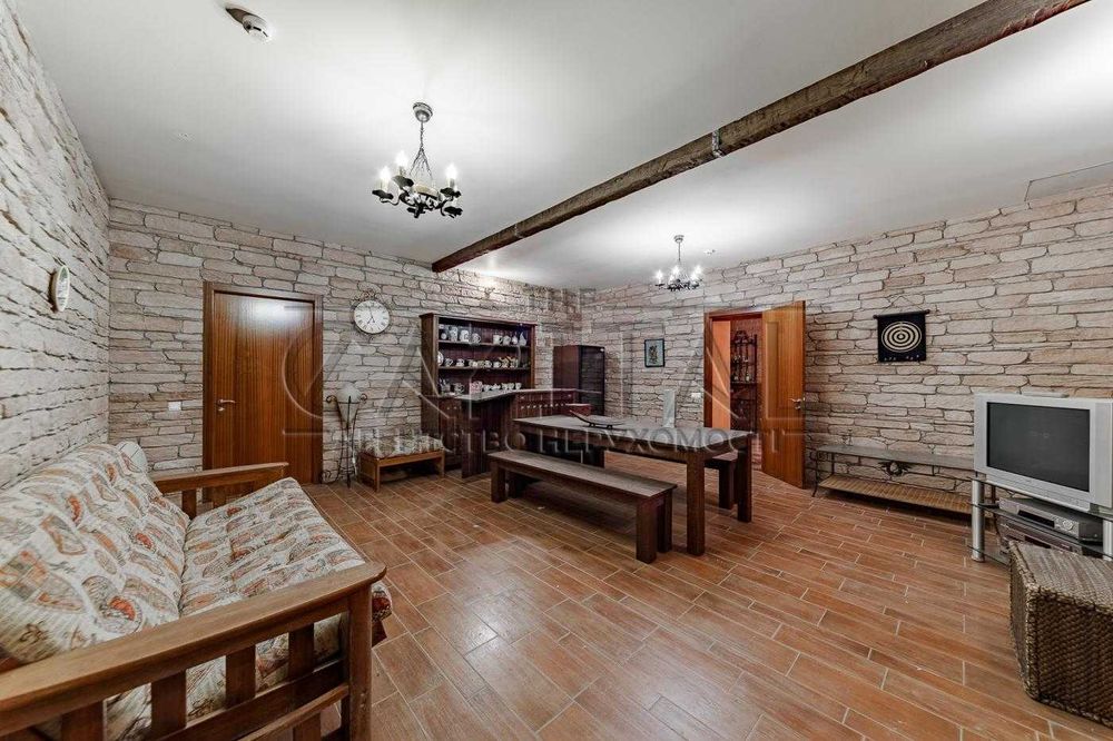 Аренда дома с сауной, Буча