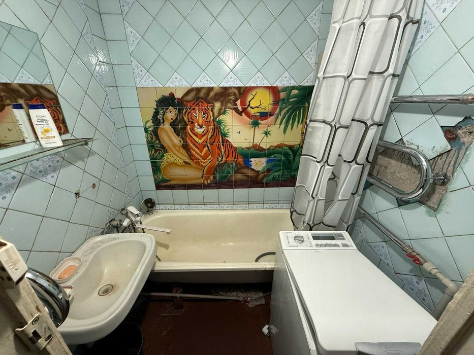 ‼️Левада‼️ 3к квартира покращеного планування, 67 м², середній поверх