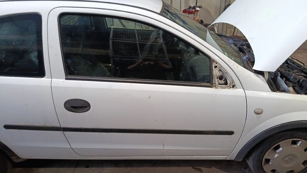 Porta frente direita OPEL Corsa C Van