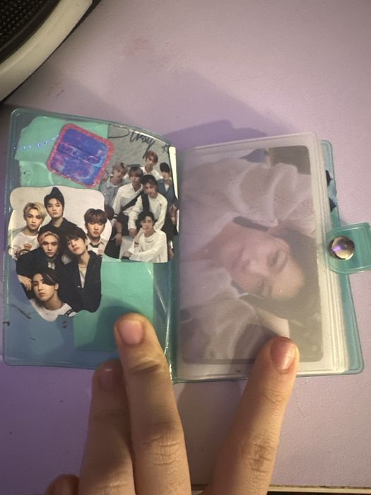 Кпоп карти  та картхолдер