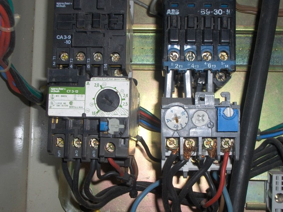 quadro GRUNDFOS sondas para 2 bombas trifásico,