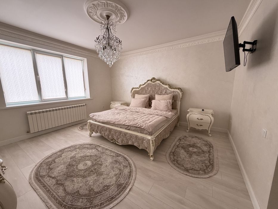 Продаж будинку ,з шикартним ремонтом /1000$ кв