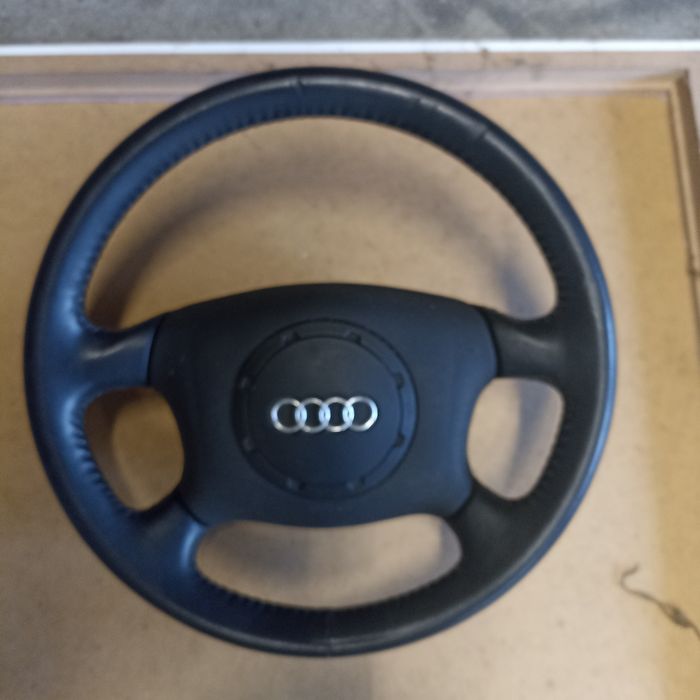 Kierownica Audi a3 8P a4 b6