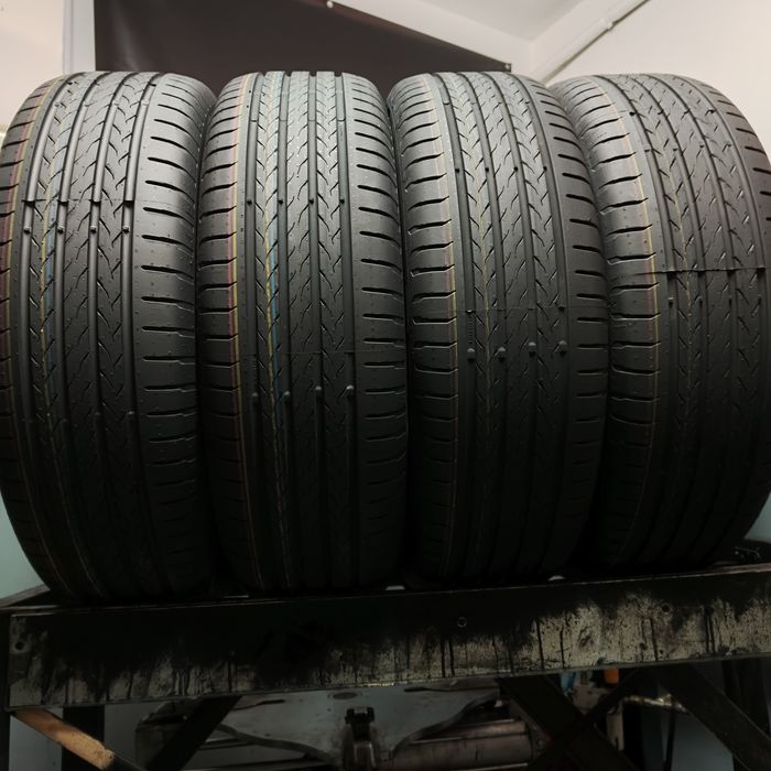 215/60/18 Sprzedam komplet opon letnich Continental z 2025 roku