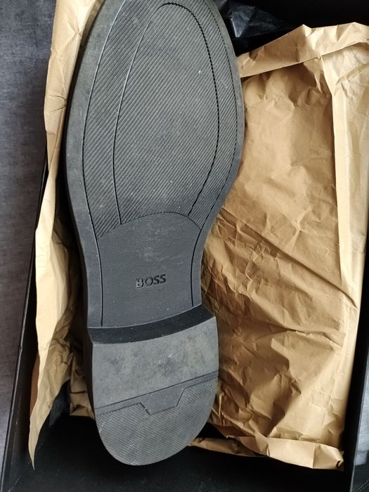 HUGO
BOSS  Ronnin Derby czarne eleganckie buty 45 EU