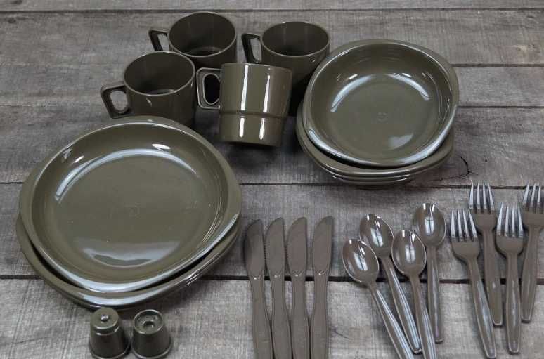 Набір Mil-Tec 14687000 у блістері тарілка кружка ніж вилка ложка