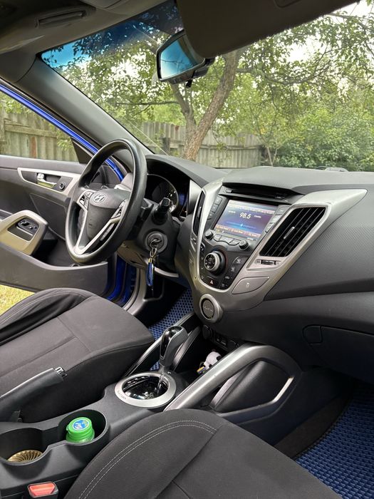 Hyundai Veloster хюндай велостер