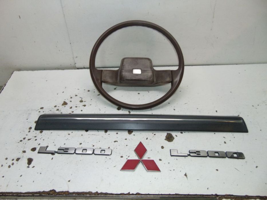 Mitsubishi l300 volante e + peças