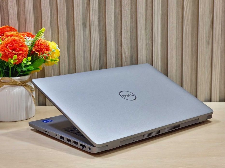 Dell Latitude 14" i5/16GB/256Nvme linha Profissional