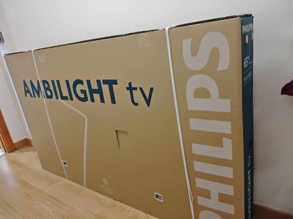 TV PHILIPS Ambilight 62 polegadas