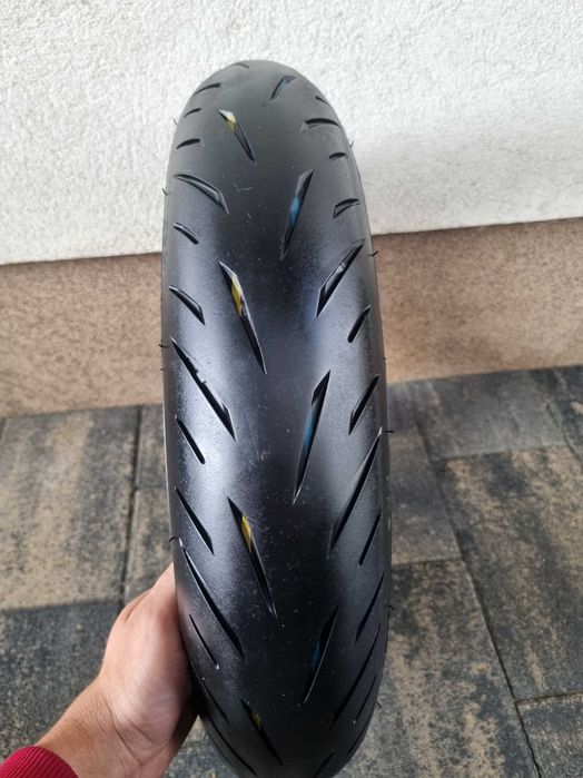 Мотошина Bridgestone Battlax Hypersport S22f 120/70 r1732021 рік