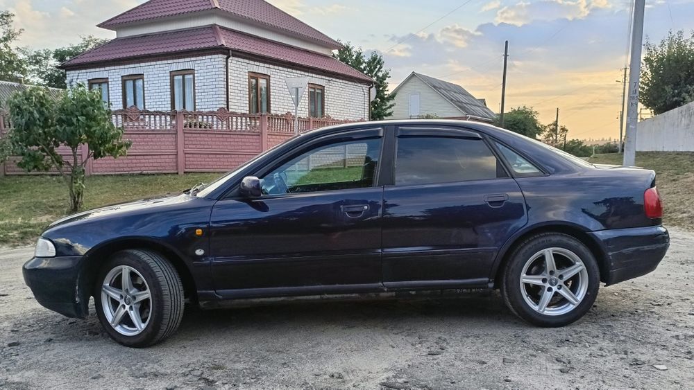 Продам Ауді а4 б5