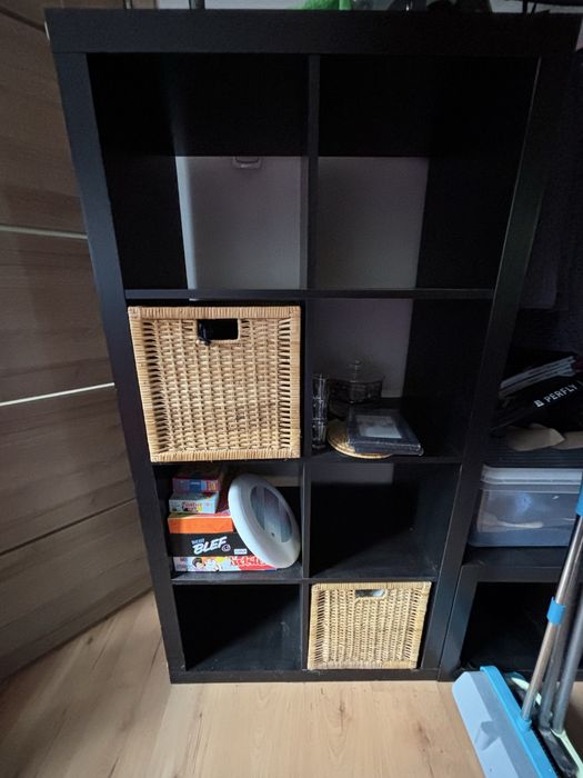 Regały czarne ikea