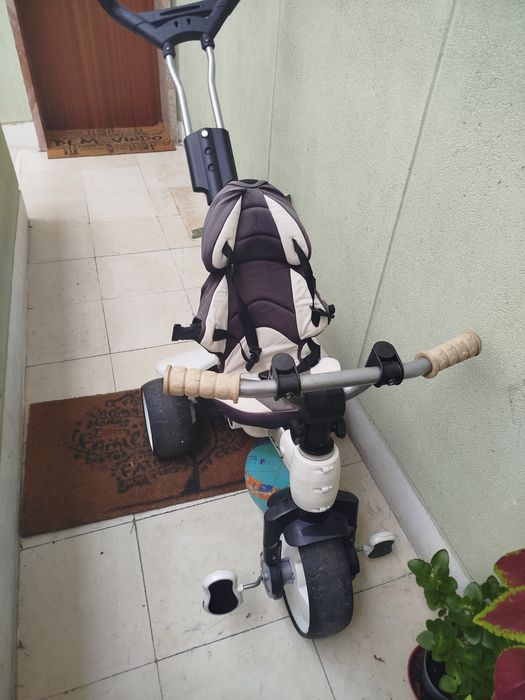 Triciclo infantil