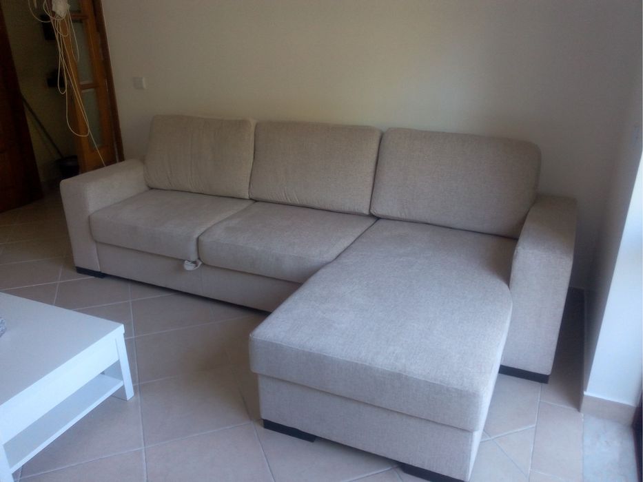 Sofa bege com chaise longue