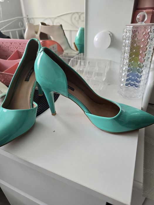 Buty damskie na obcasie Vices