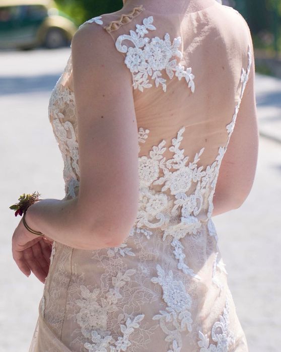 Вечірня (весільна) сукня, ефект мережива на тілі