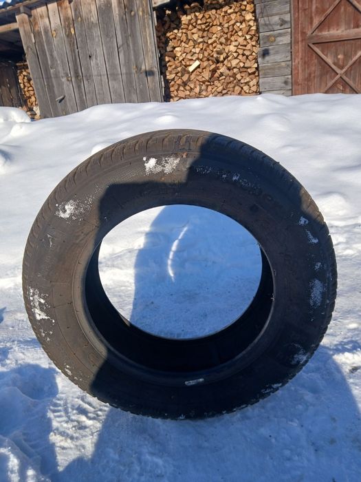 Шини 2 комплекти