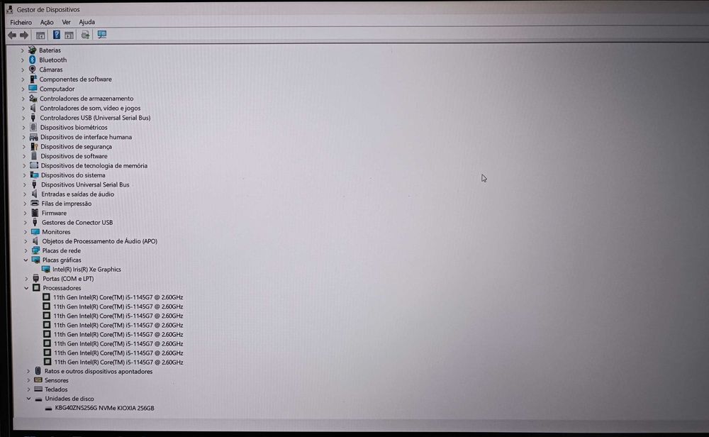 Dell Latitude 15 5520/Ecrã 15.6/i5 11ªger/16GB RAM/NVME/Thunderbolt