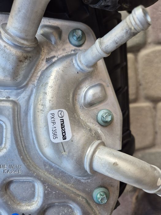 Впускний колектор mazda 3 turbo 2023 рік