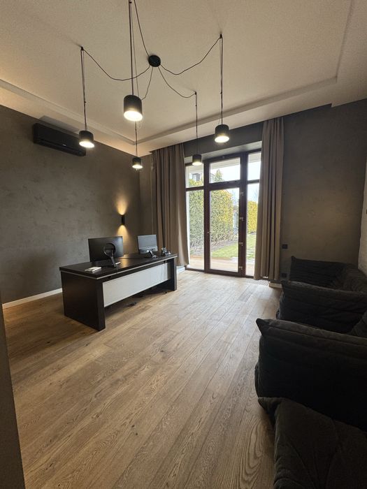 Современный просторный дом у моря!