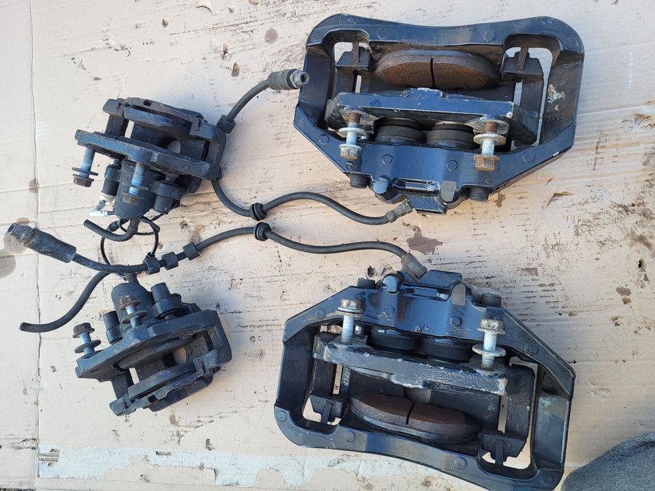 Zaciski hamulcowe Przód tył bmw m5 e60 m6 e63 e64 v10 507km