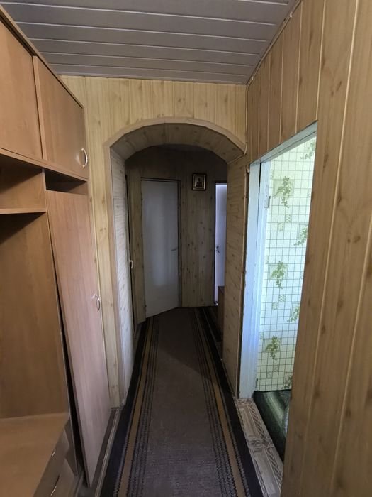 Продається 2-х кімнатна квартира в смт.Люблинець