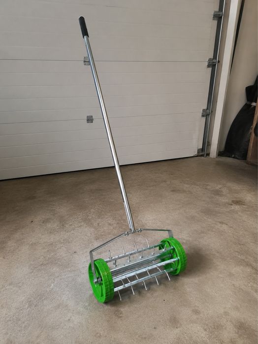 Aerator do Trawnika z Wałkiem Kolcowym 42 cm