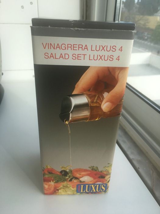 Conjunto Galheteiro + Saleiro + Pimenta