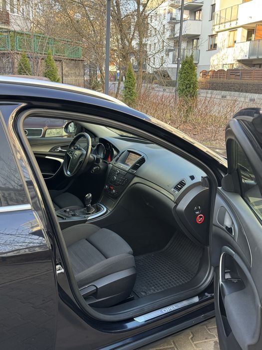 Opel Insignia  2.0CDTI