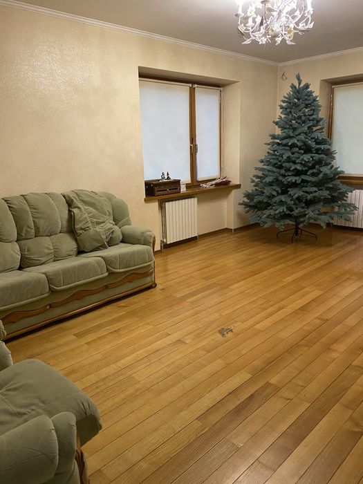 Приватний будинок