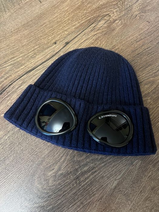 Шапка C.P. Company Blue