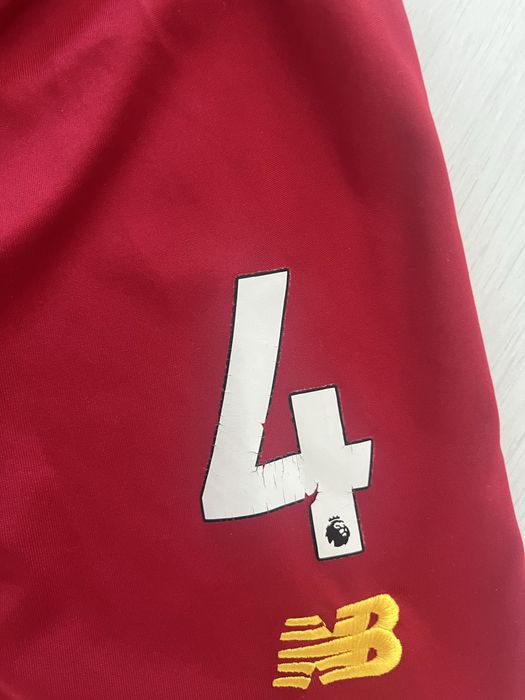 Strój komplet piłkarski New Balance Liverpool FC Virgil 140 stan dobry