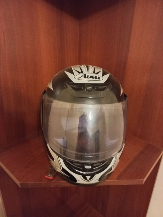 Продам мотошлем б/у