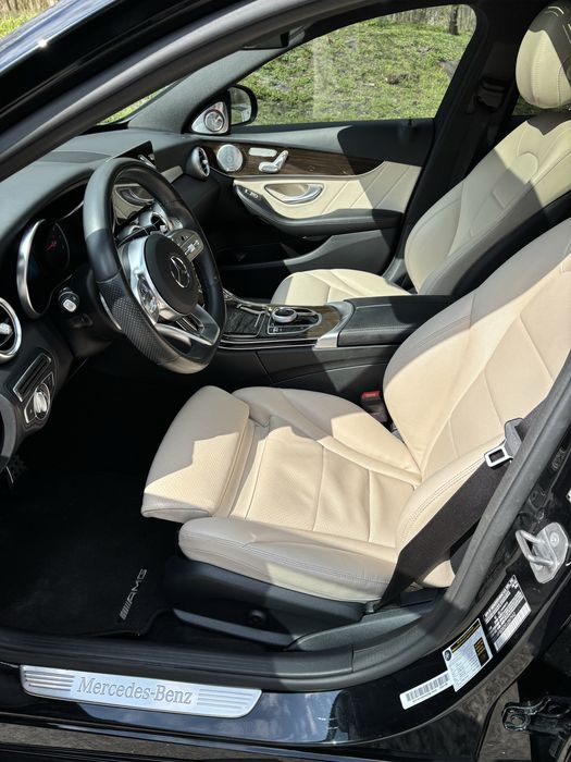 Mercedes-Benz C-Class 2018 VIN 55SWF8DB2KU287542 фото оголошення 9 з 23