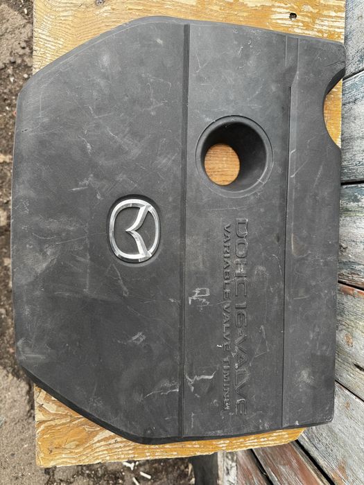 Крышка двигателя Mazda 6