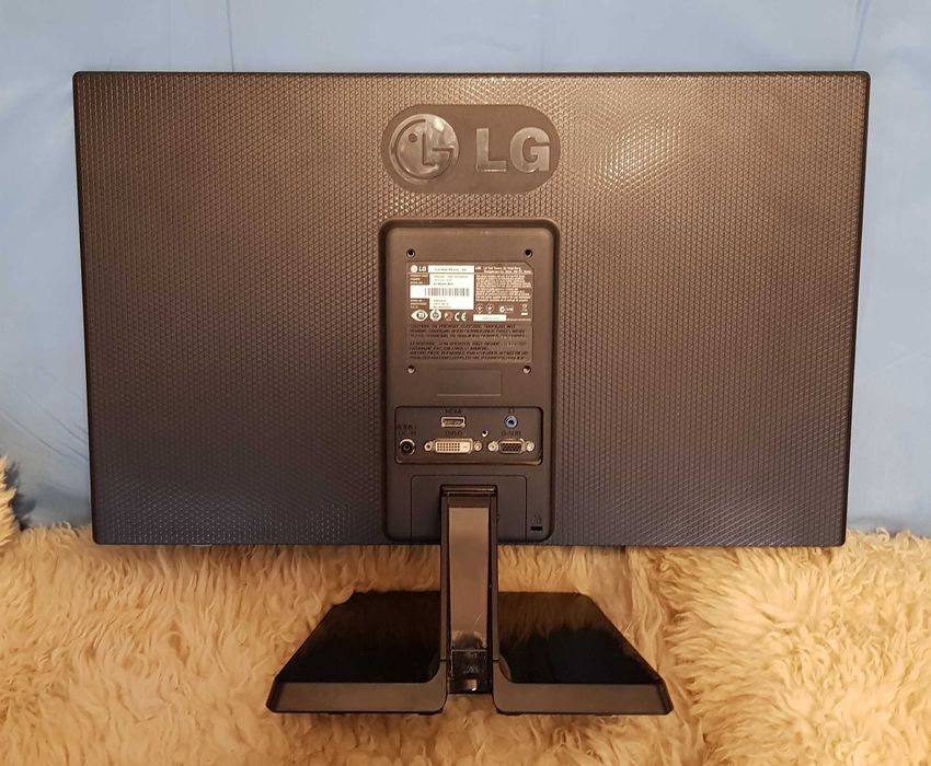 Monitor Led LG Flatron IPS224V-PN