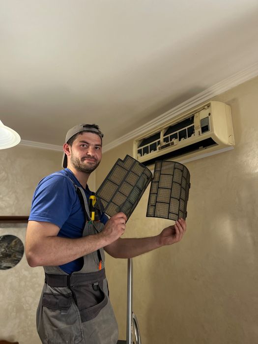 Чистка «сервіс» кондиціонерів