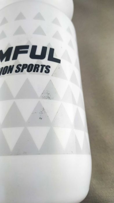 Gemful - Bidony na wodę 750 ml 2 sztuki – Posiadają otarcia