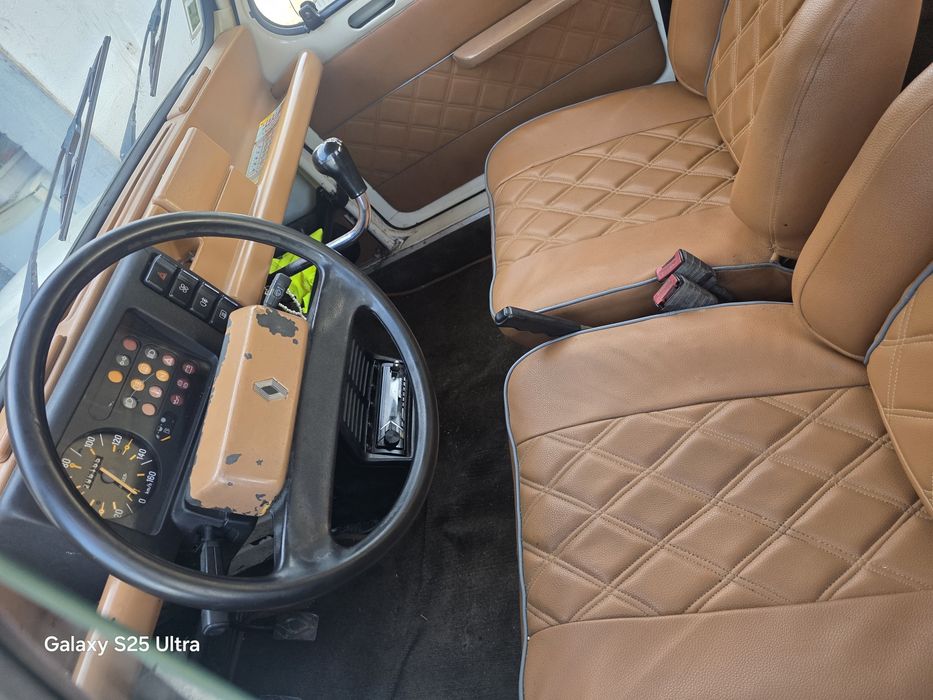 Renault  GTL  4L
