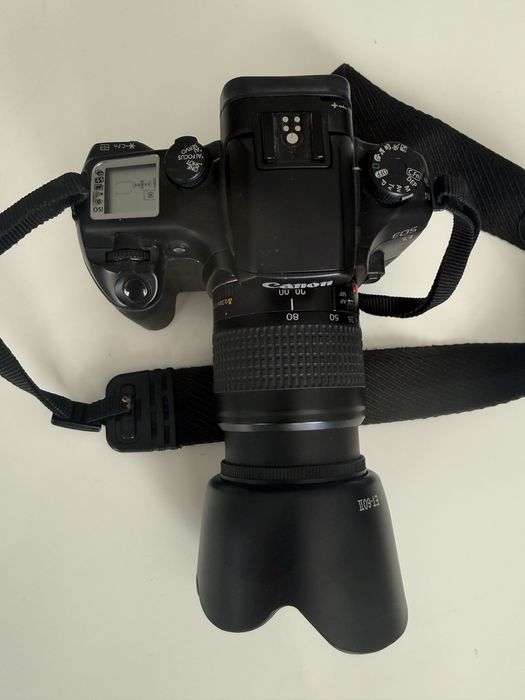 Aparat Canon EOS 33