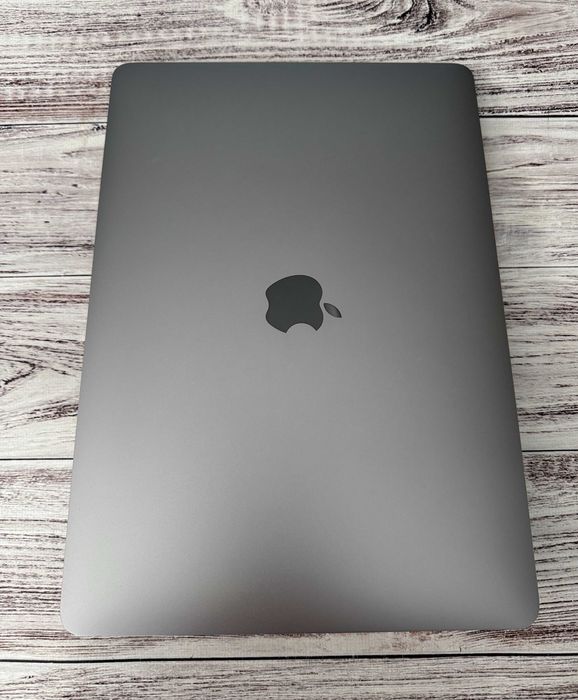 Apple Macbook Air 2020 M1 / 16Gb / SSD 256Gb