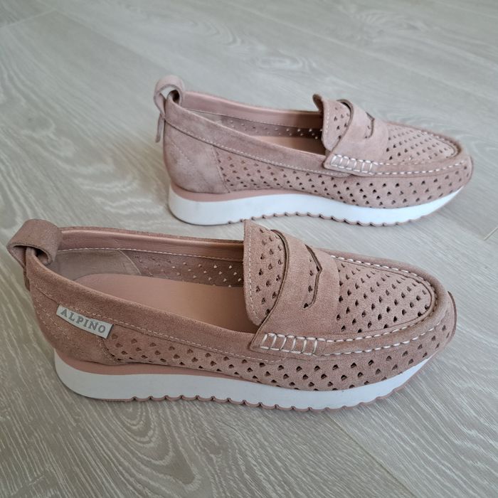 Взуття обувь туфлі лофери кросівки туфли кроссовки