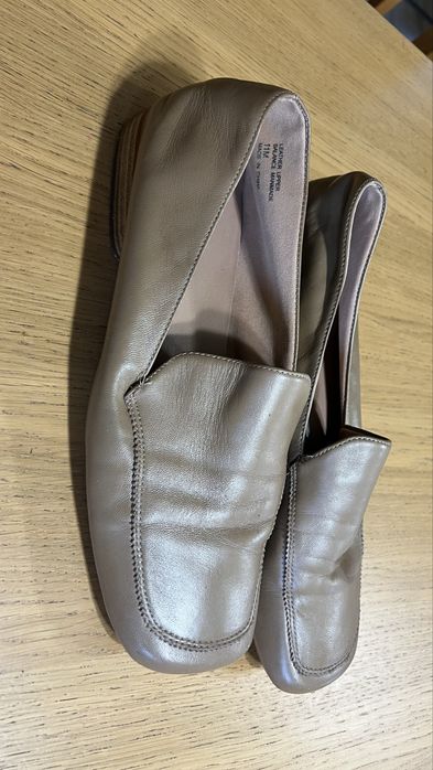 Wsuwane loafersy damskie dockers beżowe 41 wklafka 28 cm